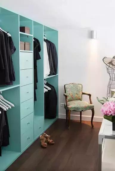 让家里变得更大的瓷砖铺贴方式,这样做感觉大了10㎡ 让家里变得更大的瓷砖铺贴方式,这样做感觉大了10㎡